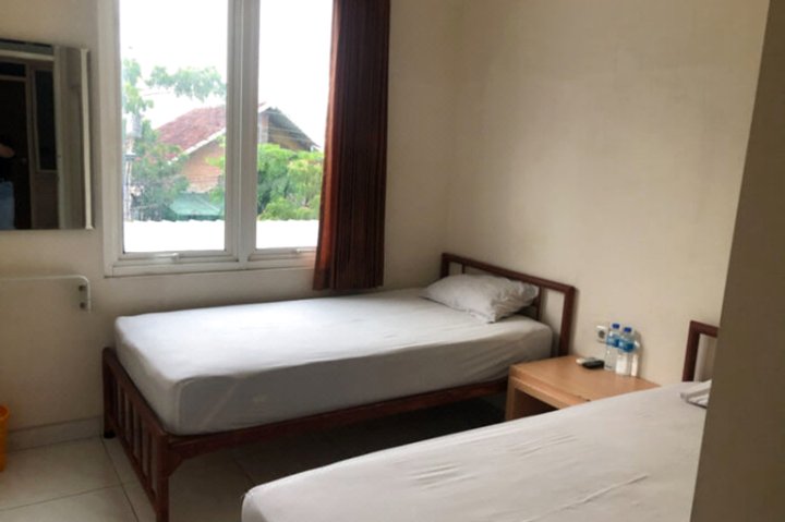 三宝拢学生军45号旅馆(Guest House 45 Tentara Pelajar Semarang)