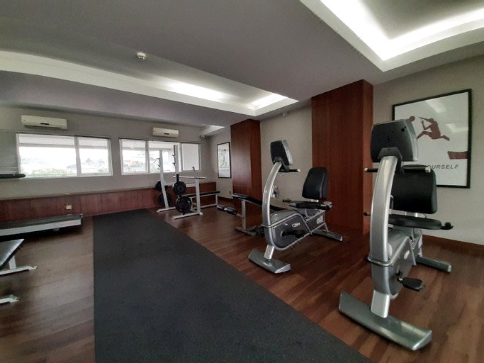 宾塔罗公园景观好景观 2 居公寓酒店(Good View 2Br Bintaro Park View Apartment)