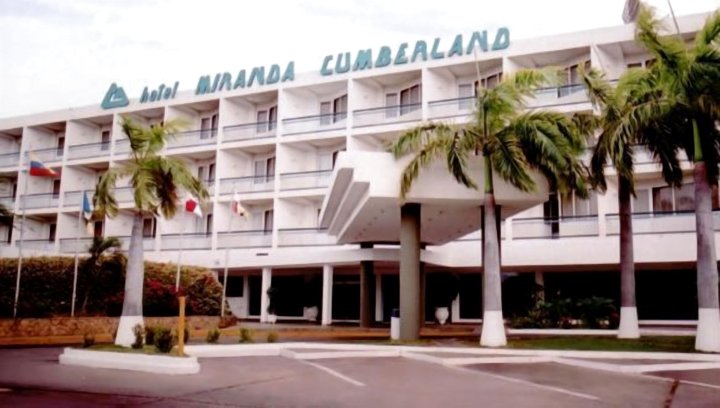 坎柏兰米兰达酒店(Hotel Miranda Cumberland)