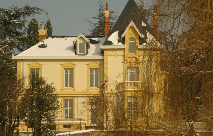 劳希耶克斯别墅(Villa Roassieux)