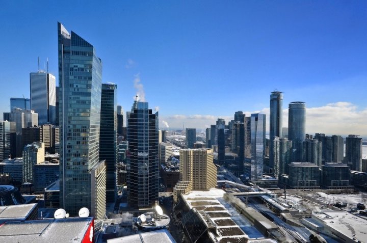 阿特拉斯套房酒店 - 加拿大电视塔及会议中心服务式公寓酒店(Atlas Suites - CN Tower & Convention Centre- Furnished Apart)