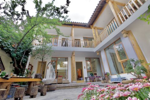 丽江花楼之恋客栈