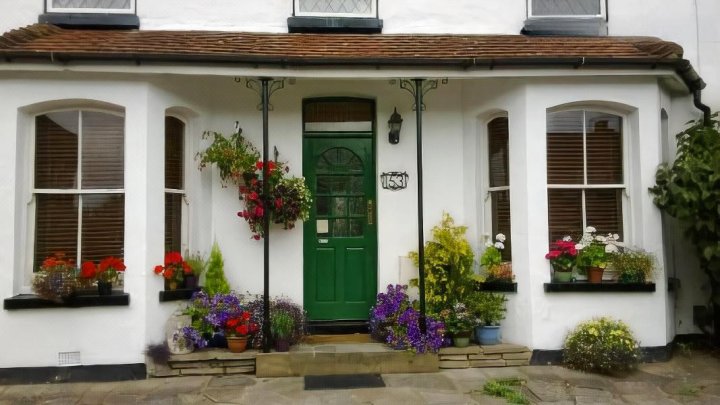 Aldershot House B&B