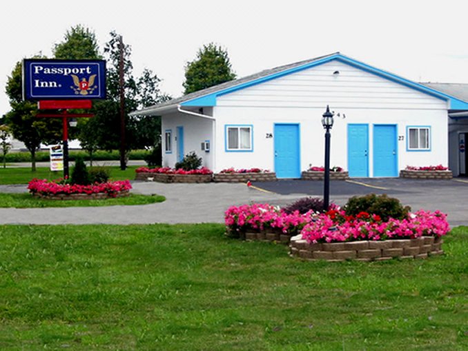 尤蒂卡格伦汽车旅馆(Glen Motel - Utica)