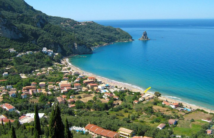 科孚海滨假日房屋雅尼斯位于阿吉奥斯戈尔迪奥斯海滩(Corfu Beachfront Holiday Houses Yannis on Agios Gordios Beach)