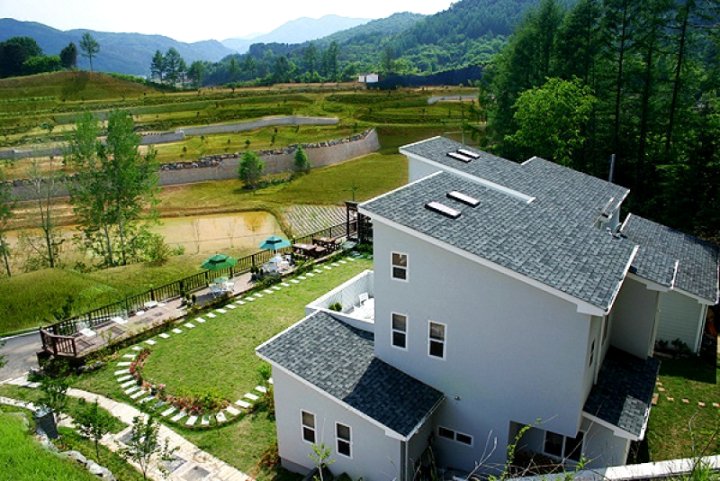 加平纳维尔拉高级旅馆(Gapyeong Nabilera Pension)