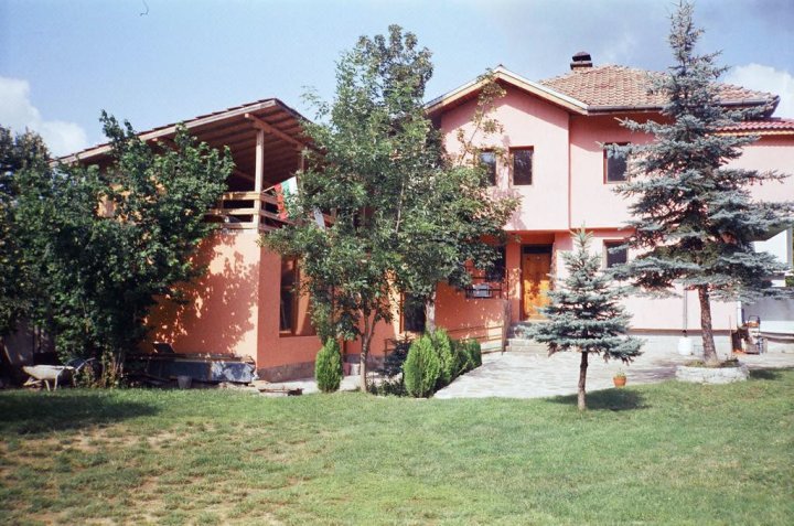 莉利亚别墅旅馆(Villa Lilia)