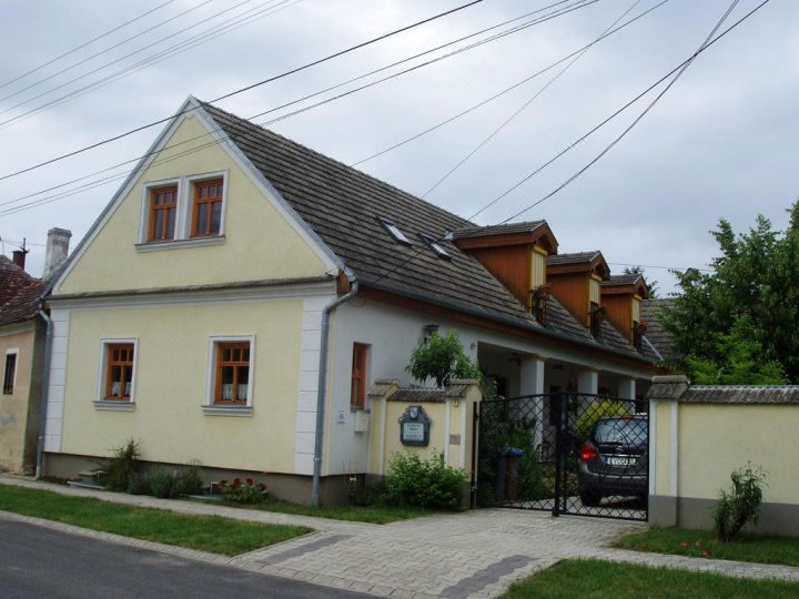 鲁道夫福伽多酒店(Rudolf's Fogadó)