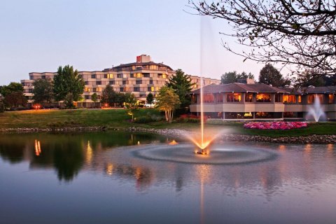 印第安湖酒店(Indian Lakes Hotel)
