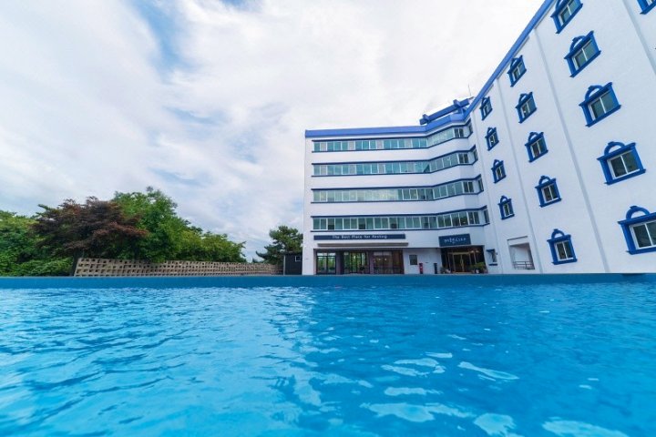 济扶岛Kerensia度假村(Jebudo Kerensia Resort)