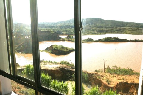 元谋浪巴铺土林黑绍武摄影之家