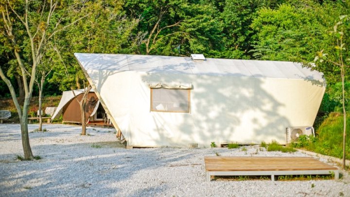 Yongin Camping Land Bed and Breakfast