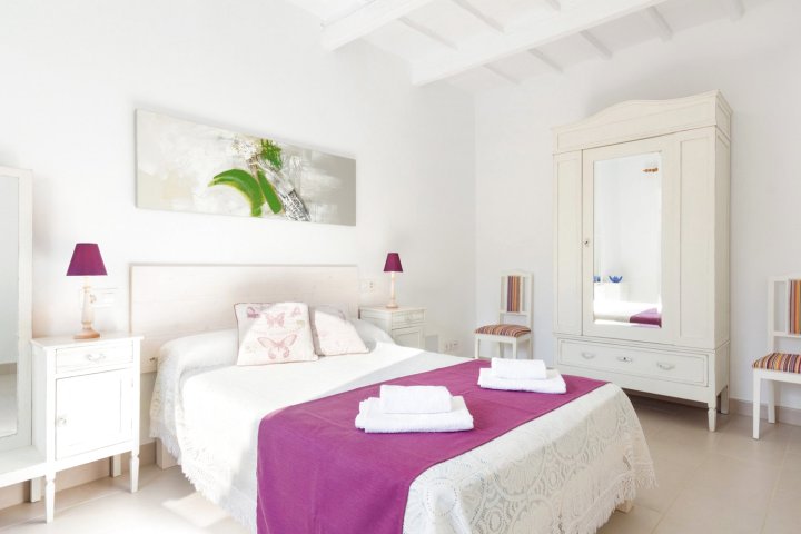 Roques 24, 3 Bedroom House, Ciutadella