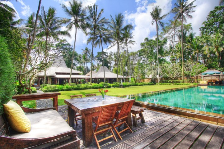 A Luxury Private Villa, Ubud, 4 Bedrooms Pool Villa with Stunning Landscape