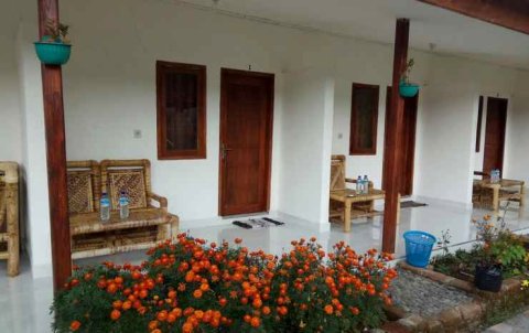 龙目岛森巴伦民宿酒店(Sembalun Homestay Lombok)