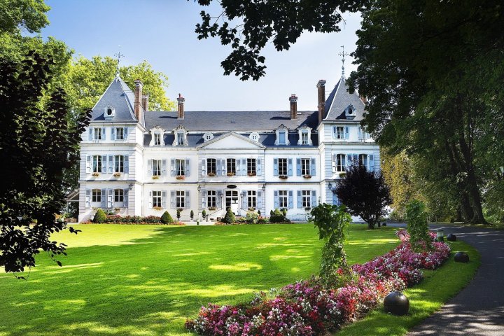 迪沃纳城堡酒店(Château de Divonne)