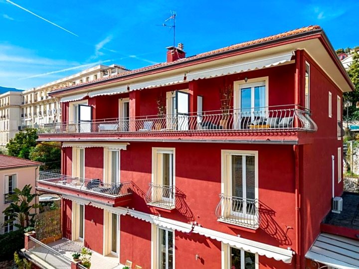 La Fabrique à Poupées - Chambres de Charme au Coeur de Menton