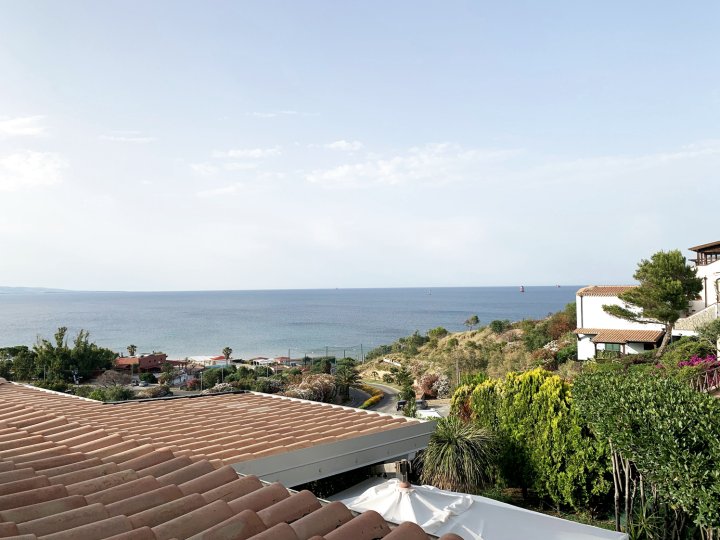 Casa Bellavista is Your Sea View Holiday!