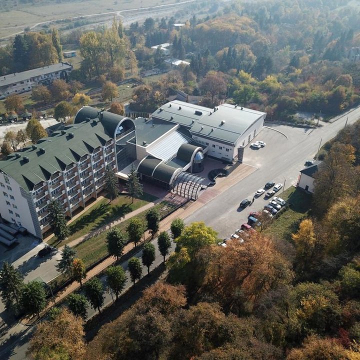 纳奇科阿兹姆酒店(Azimut Hotel Nalchik)