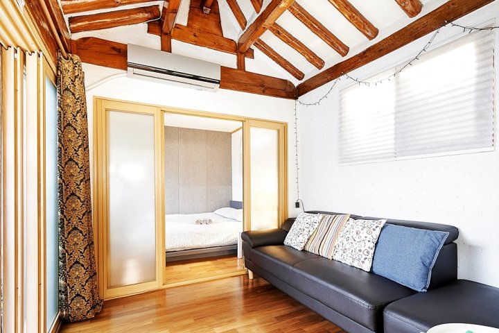 Seoul Cozy Hanok Stay