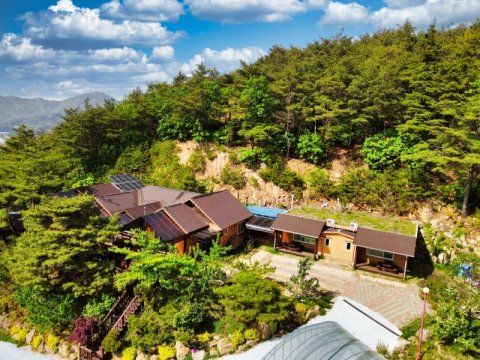 Cheorwon Hwagang Yellow Earth Pension