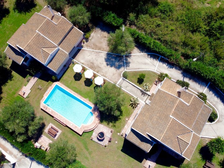 Kostas Beach Estate with Private Pool