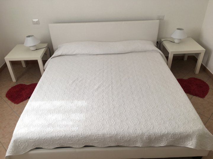 Furnished Two-Room Apartment in a Residential Area