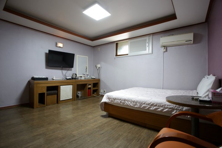 Pyeongtaek Ssangyong Motel