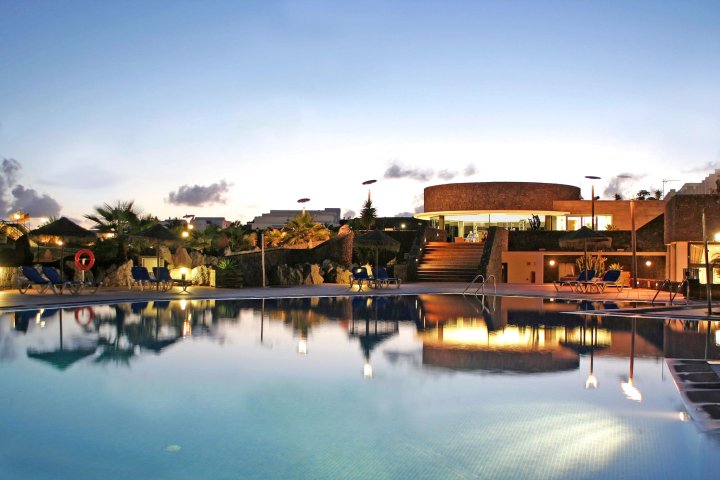 巴伊亚普拉亚布兰卡酒店(Bahia Playa Blanca)