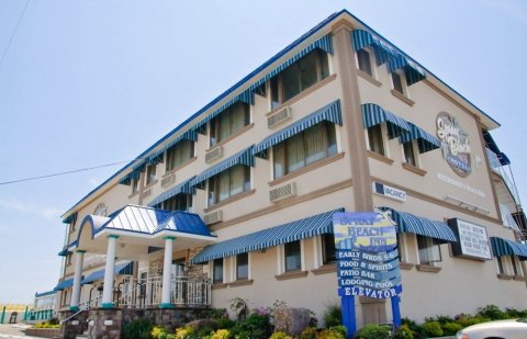 喷洒海滩酒店(Spray Beach Hotel)