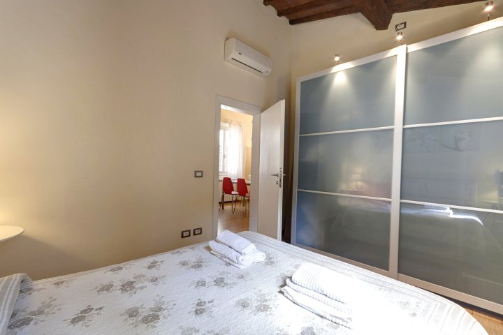 Bright and Comfortable Apartment in Florence S M Novella Area