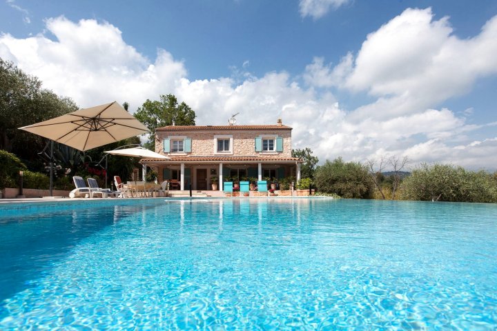 Villa with Private Pool (14m X 7m),