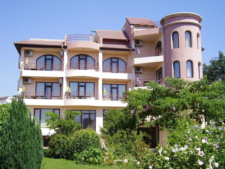 Villa Diva