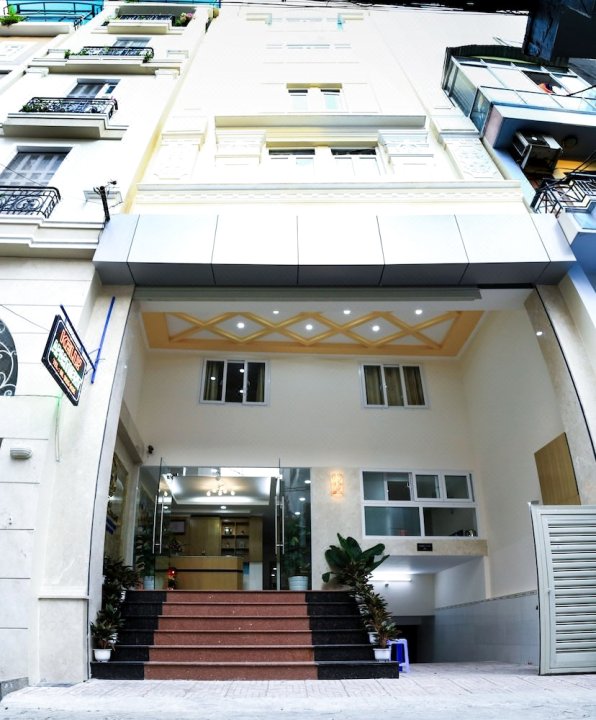 Kelly Serviced Apartment - District 1