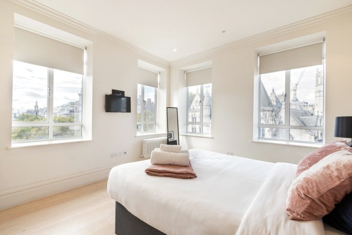 3Br in The Heart of London with Super City Views