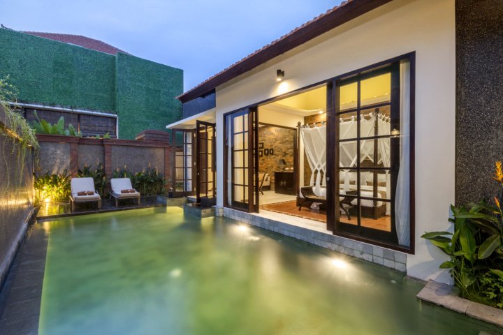Villa Nusa Indah - 1Br Spacious Honeymoon Paradise Floating Breakfast Private Pool
