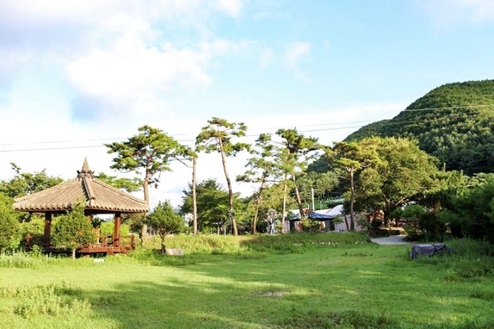 贝恩露天露营(Boeun Glamping)