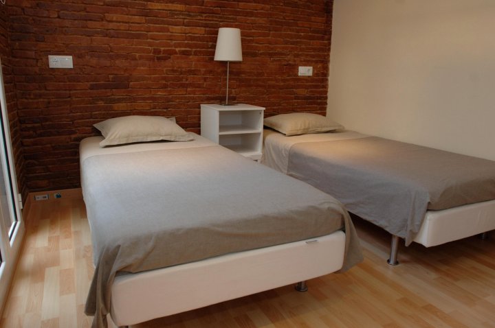 Perfectly Located 2-Bedroom Place Near Ramblas