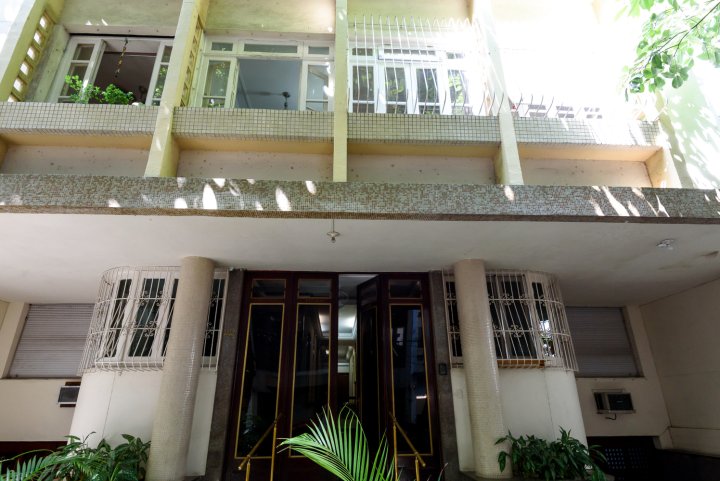 2 Bedroom Apartment in Ipanema 150m from The Beach Cavirio C703