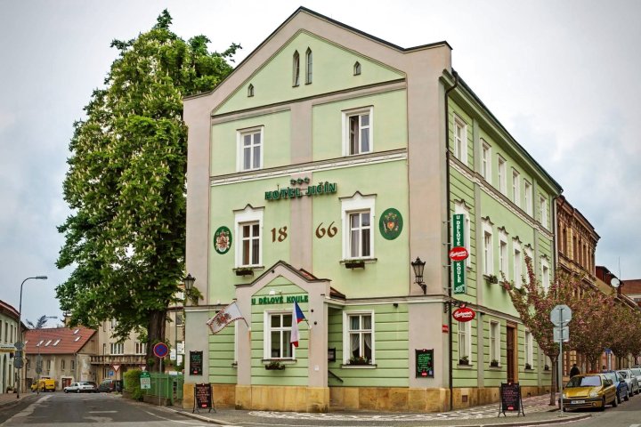 Hotel Jičín Garni