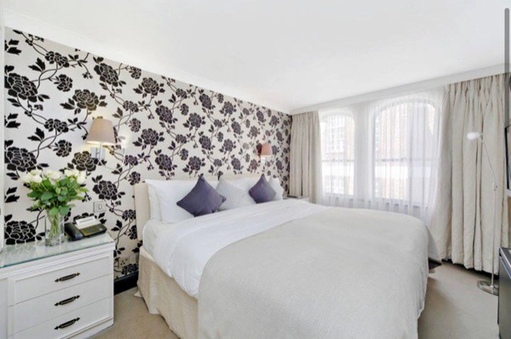 Stunning 1 Bed Luxury Serviced Apartment, Mayfair