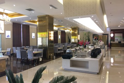 扎兰屯金百灵大酒店