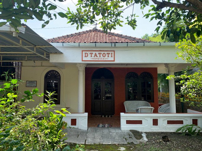 D’ Tatoti Homestay by Luxury Degree