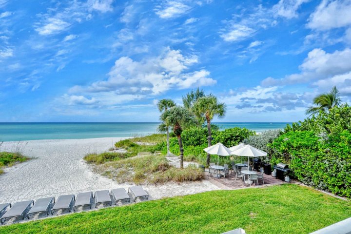 LaPlaya 102B-Directly on The Beach with The Warm Gulf Waters Waiting!