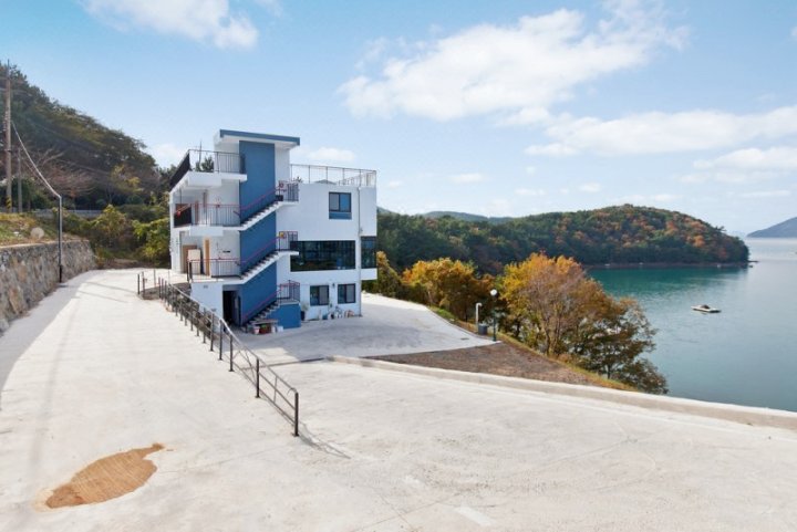 Geoje Gabaestory Pension