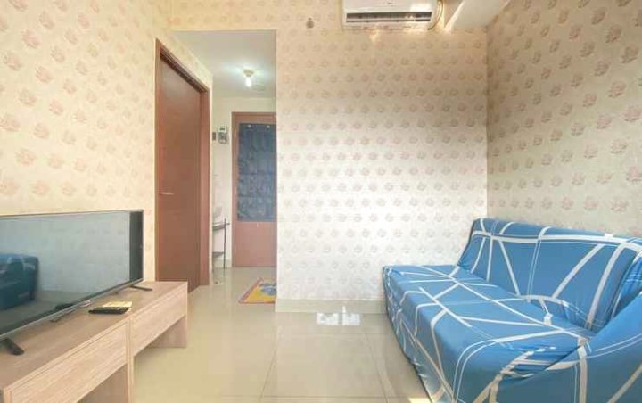 Sudirman Suites公寓的舒适而愉快的2卧室(Comfy & Pleasant 2Br at Sudirman Suites Apartment)