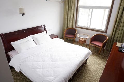 天柱山桃园山庄