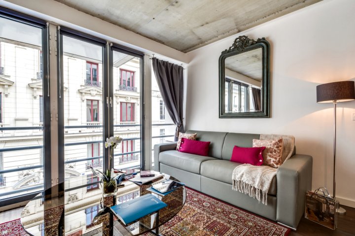 Classic Parisian Apartment in in the Romantic Saint-Lazare District