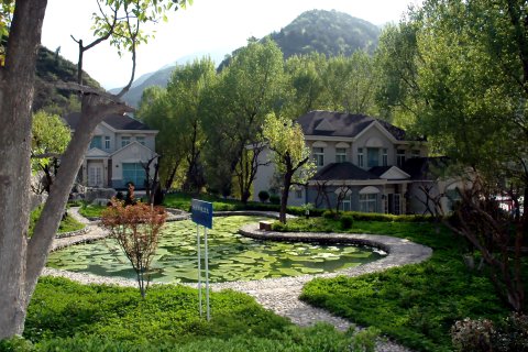 蓝田汤峪湖酒店