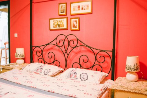 凤凰本先生客栈